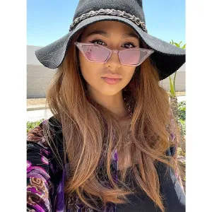 24" HatFall Wig Light Brown Babylight