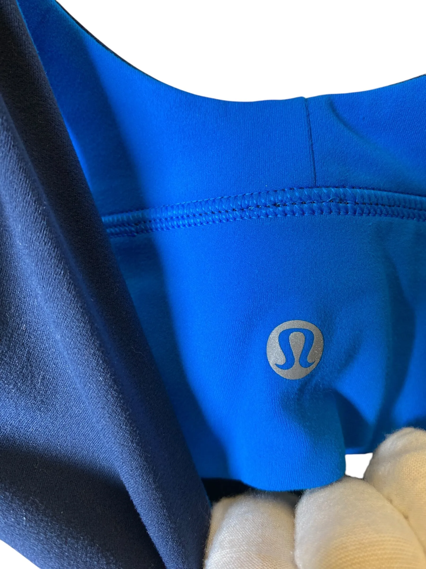 Athletic Bra By Lululemon  Size: Xs