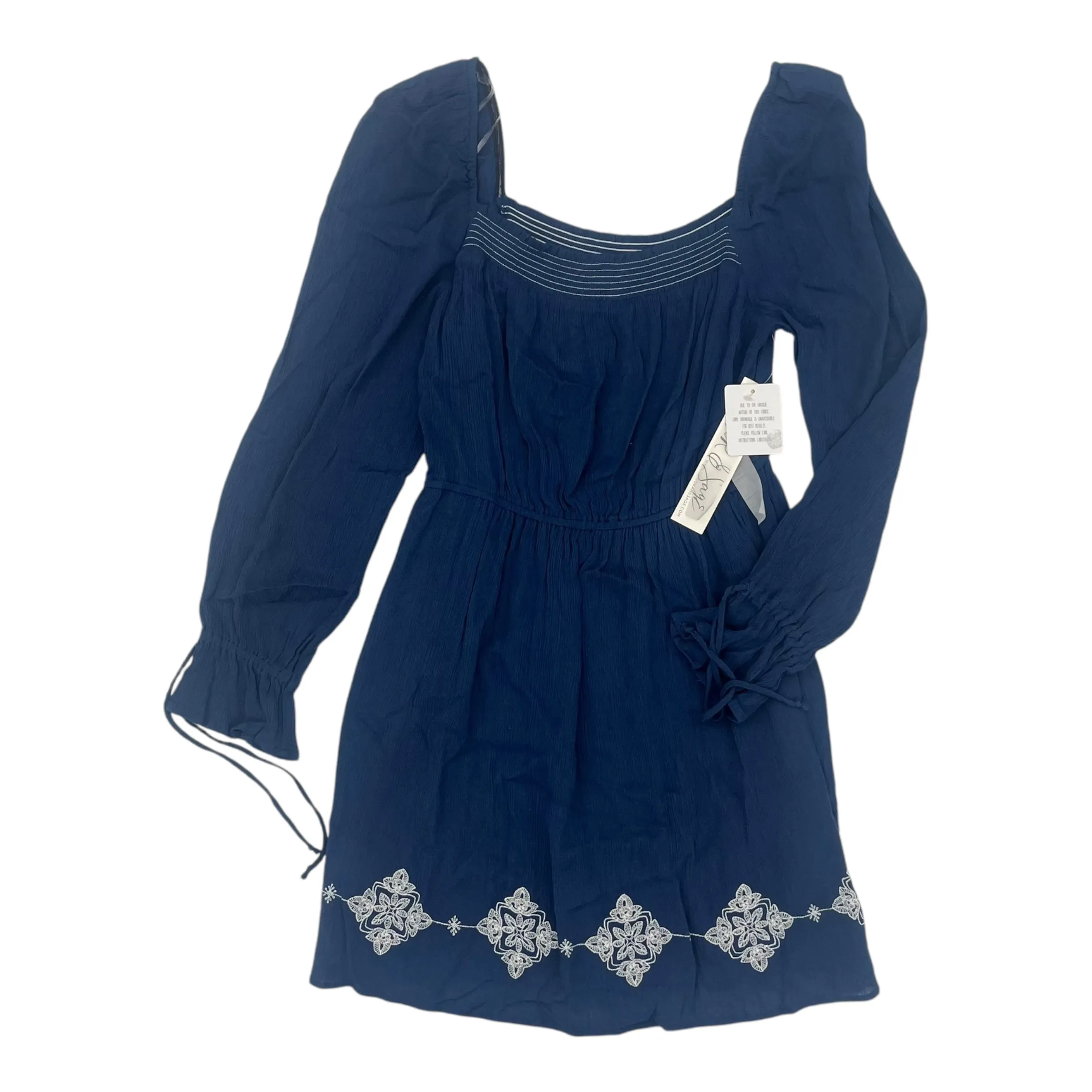 Dress Casual Short By Taylor & Sage In Blue, Size:L