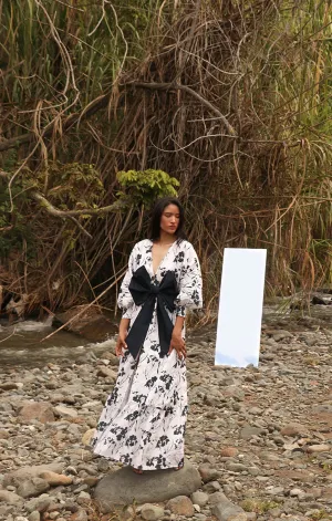 Maxi Dress in Cattleya / Mystic Navy